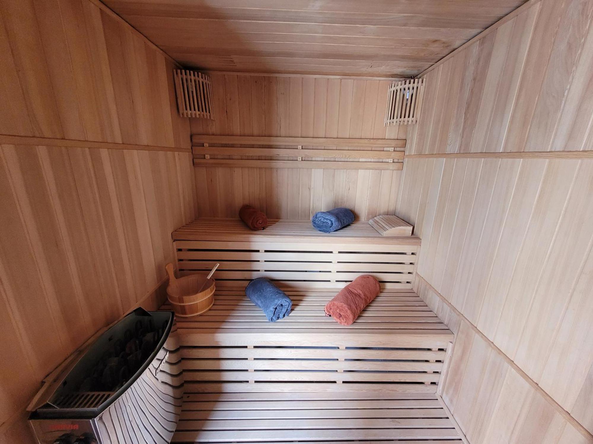 La Colline Gersoise-piscine-sauna * La Sauvetat (Gers)
